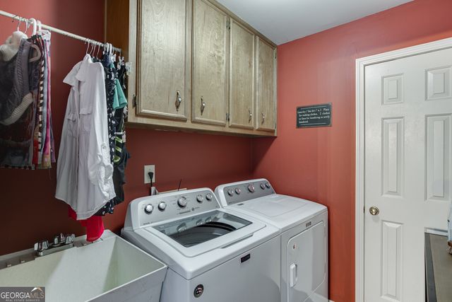 1331 Lakeshore Drive, Snellville, GA 30078