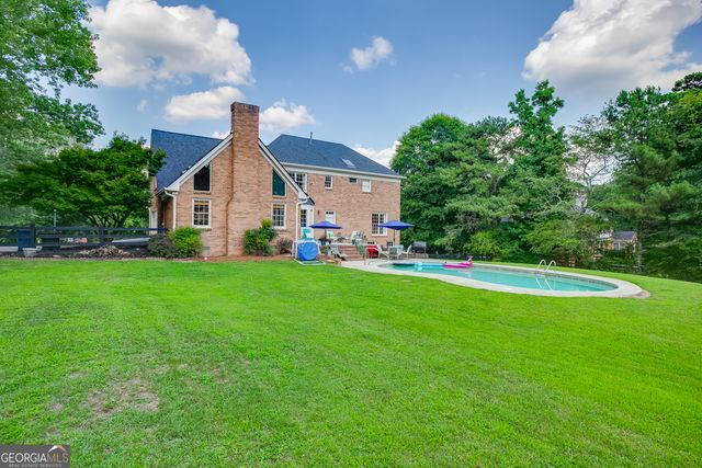 1331 Lakeshore Drive, Snellville, GA 30078