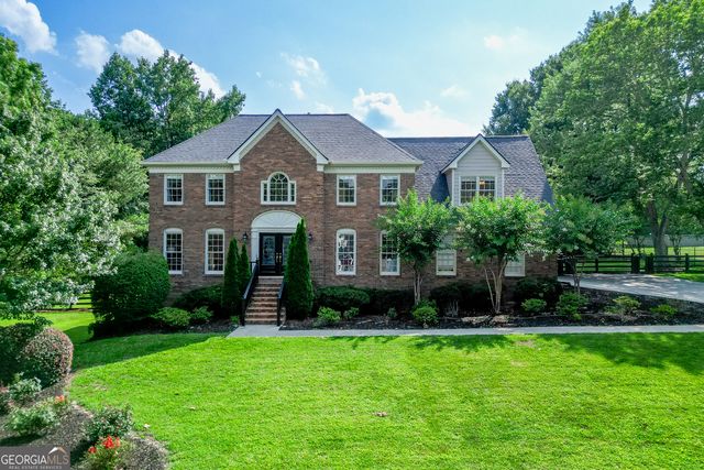 1331 Lakeshore Drive, Snellville, GA 30078