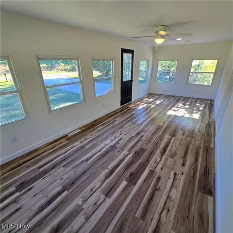 1157 Newton Street, Tallmadge, OH 44278