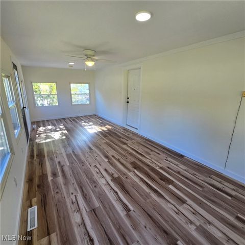 1157 Newton Street, Tallmadge, OH 44278