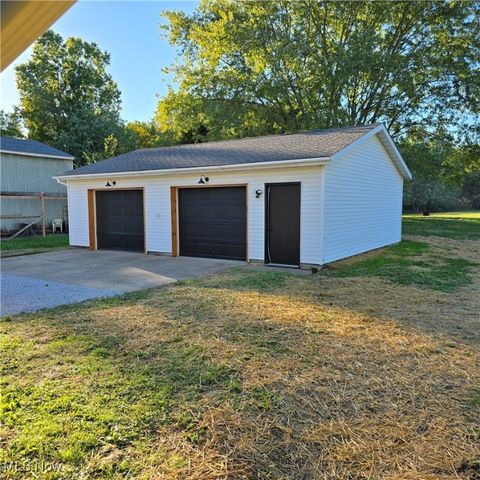 1157 Newton Street, Tallmadge, OH 44278