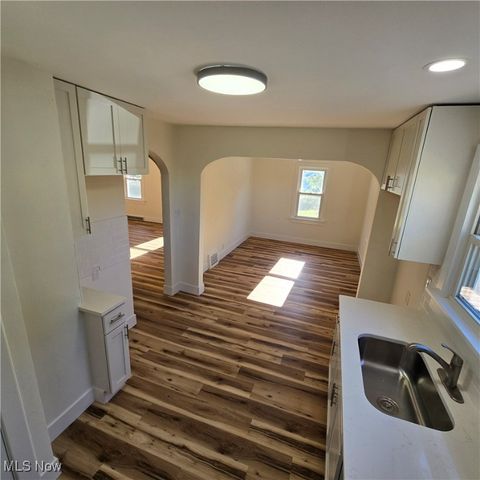 1157 Newton Street, Tallmadge, OH 44278