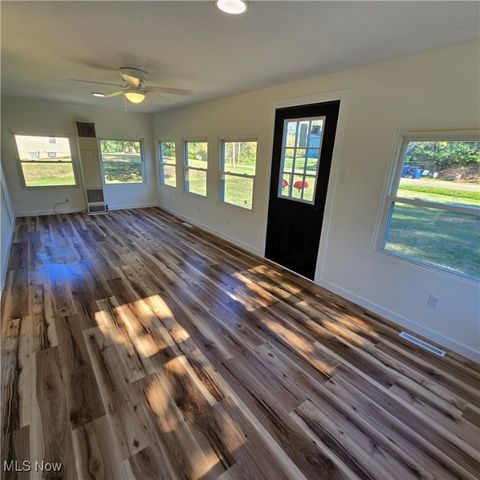 1157 Newton Street, Tallmadge, OH 44278