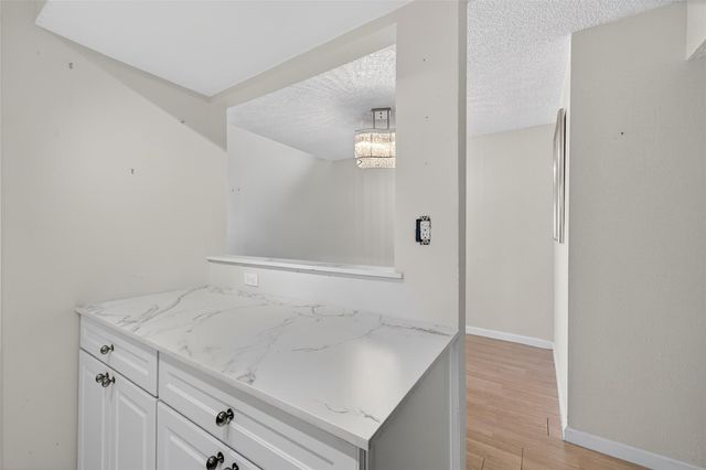 6201 Beverlyhill Street 35, Houston, TX 77057