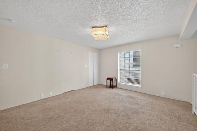 6201 Beverlyhill Street 35, Houston, TX 77057