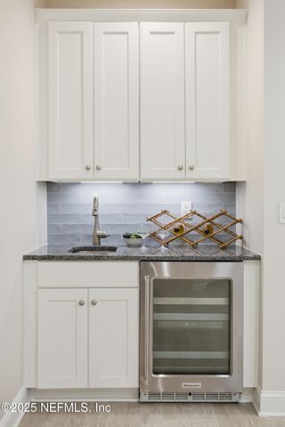 157 WINGSTONE Drive, Jacksonville, FL 32081