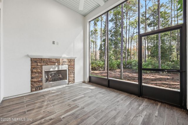 157 WINGSTONE Drive, Jacksonville, FL 32081