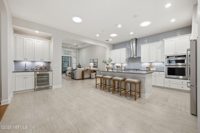 157 WINGSTONE Drive, Jacksonville, FL 32081