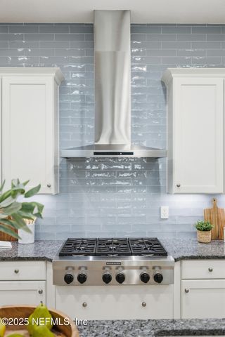 157 WINGSTONE Drive, Jacksonville, FL 32081