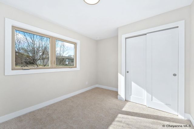 5711 TOWNSEND PL, Cheyenne, WY 82009