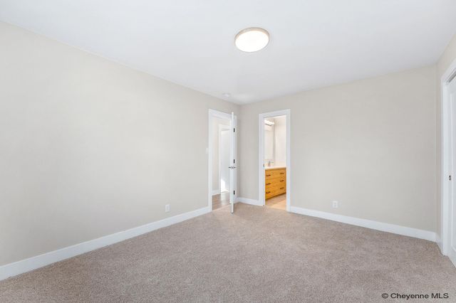 5711 TOWNSEND PL, Cheyenne, WY 82009