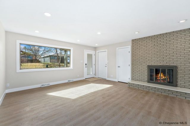 5711 TOWNSEND PL, Cheyenne, WY 82009