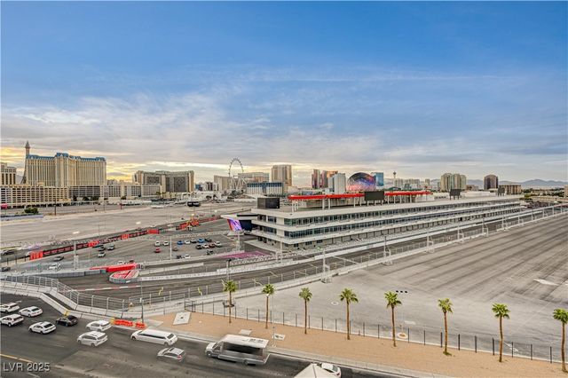 205 East Harmon Avenue 1010, Las Vegas, NV 89169