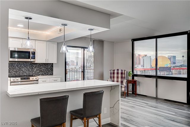 205 East Harmon Avenue 1010, Las Vegas, NV 89169