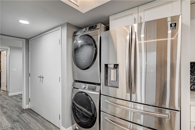 205 East Harmon Avenue 1010, Las Vegas, NV 89169