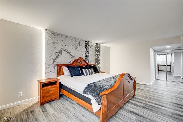 205 East Harmon Avenue 1010, Las Vegas, NV 89169