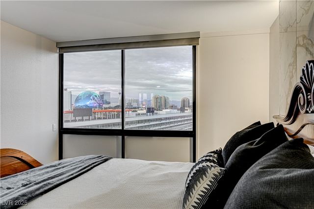 205 East Harmon Avenue 1010, Las Vegas, NV 89169