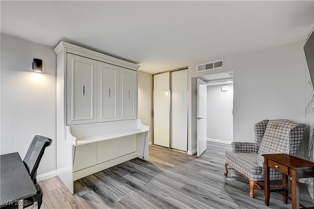 205 East Harmon Avenue 1010, Las Vegas, NV 89169