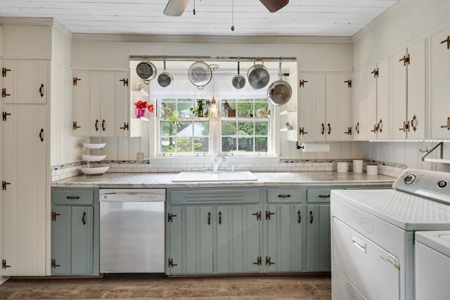 5250 SEQUOIA AVE, Memphis, TN 38120