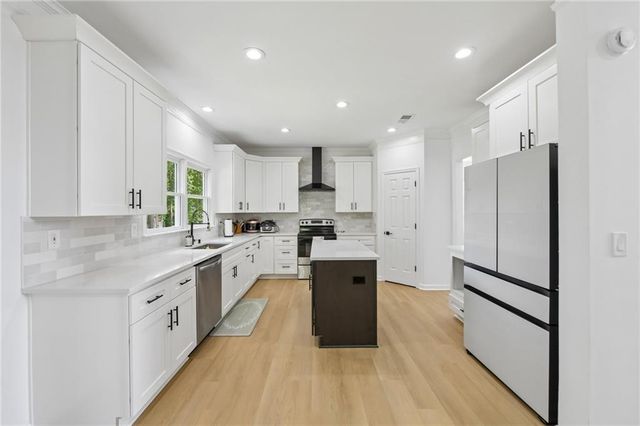 9429 Golfview Point, Villa Rica, GA 30180