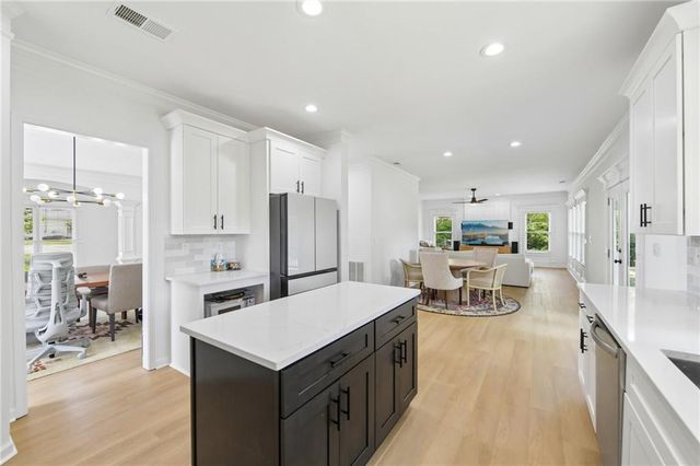 9429 Golfview Point, Villa Rica, GA 30180