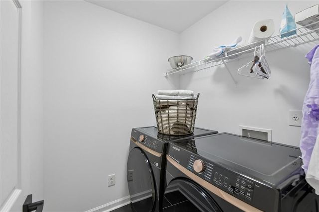 9429 Golfview Point, Villa Rica, GA 30180