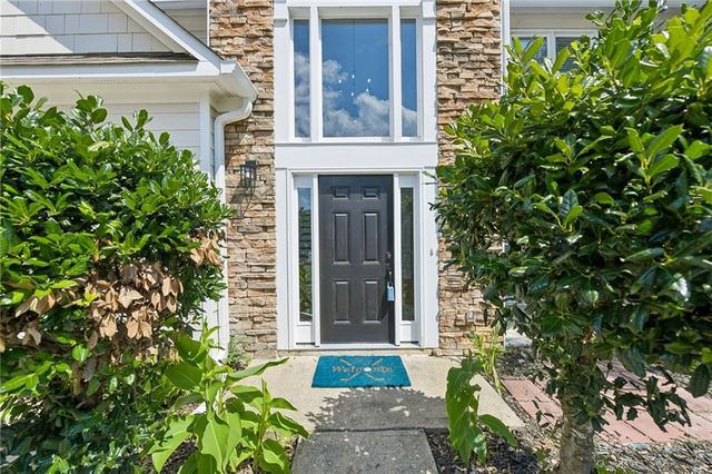 9429 Golfview Point, Villa Rica, GA 30180