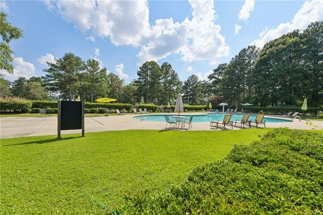 9429 Golfview Point, Villa Rica, GA 30180