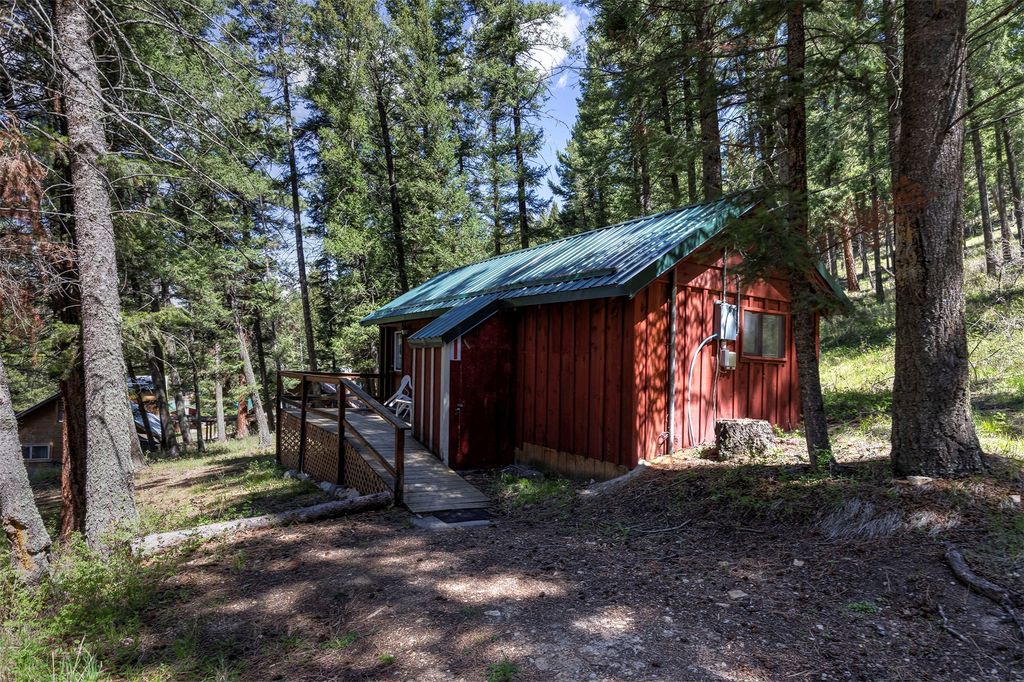 283 Lost Trail Hot Springs Road, Sula, MT 59871 photo 37