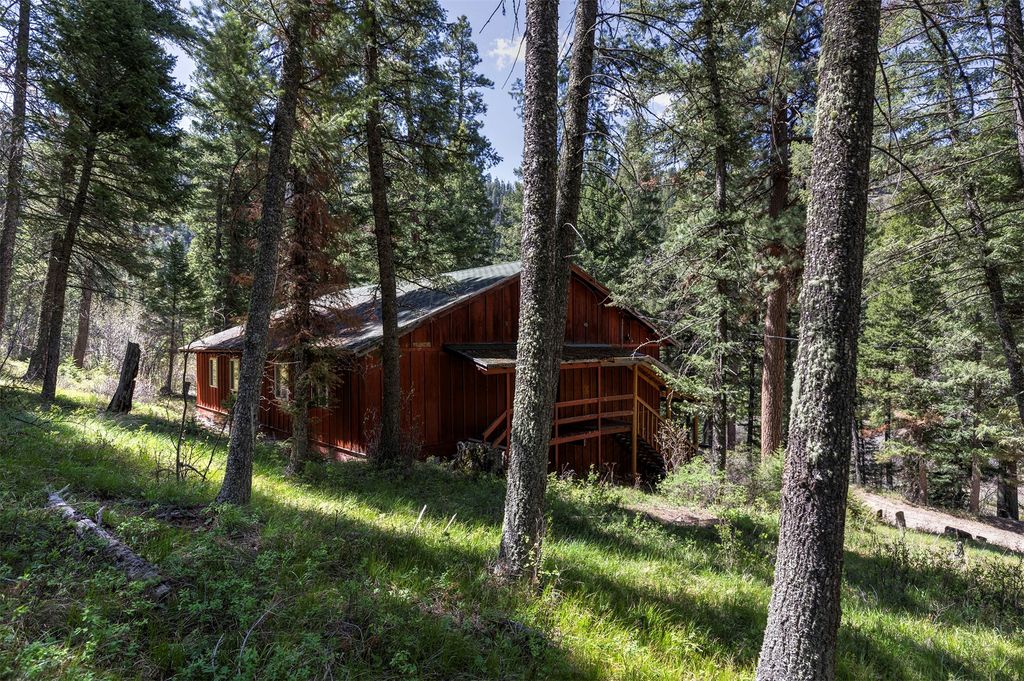 283 Lost Trail Hot Springs Road, Sula, MT 59871 photo 39