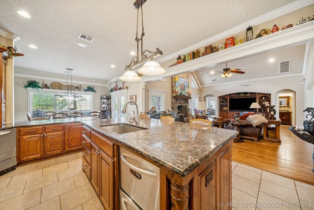 26961 E 134th Street S, Coweta, OK 74429