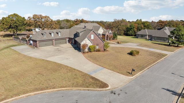 26961 E 134th Street S, Coweta, OK 74429