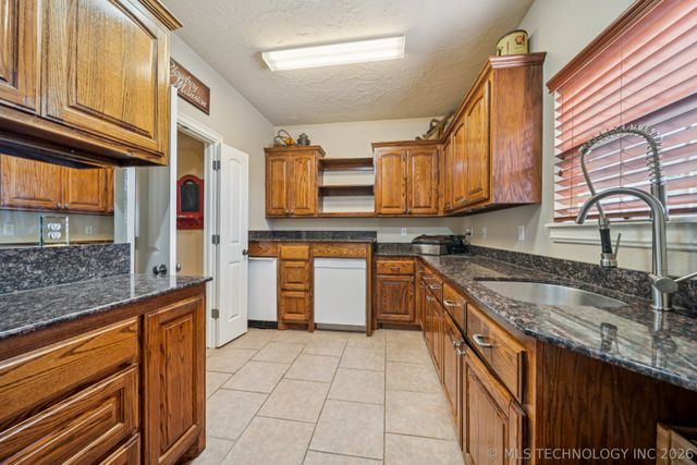 26961 E 134th Street S, Coweta, OK 74429