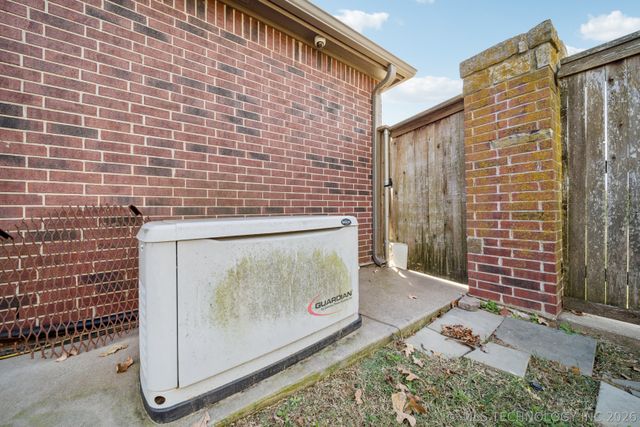 26961 E 134th Street S, Coweta, OK 74429