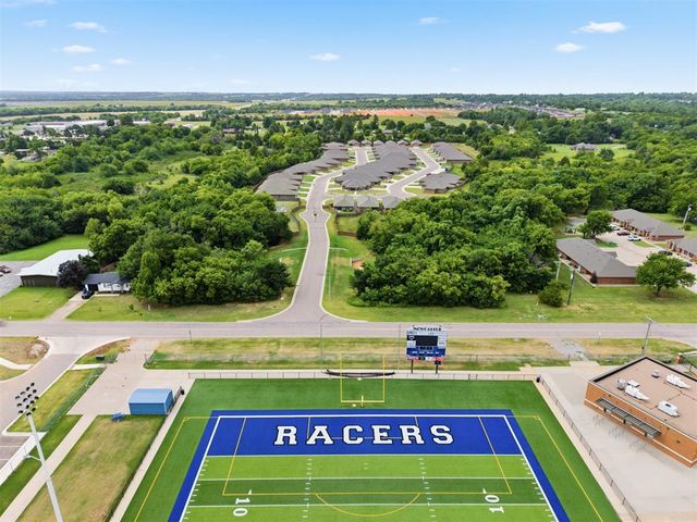 215 Meadow Drive, Newcastle, OK 73065