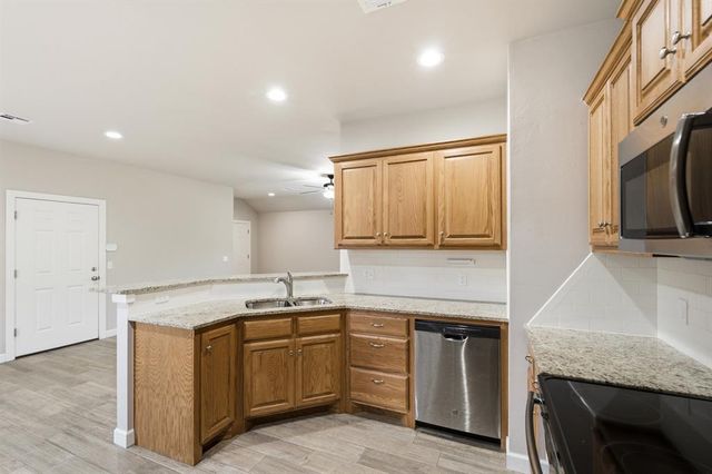 215 Meadow Drive, Newcastle, OK 73065