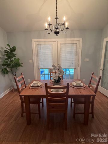 11232 Coachman Circle, Charlotte, NC 28277