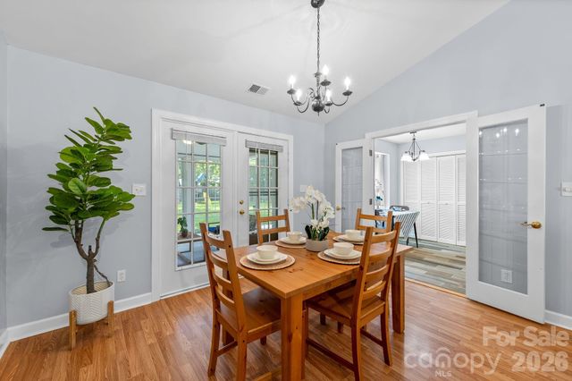 11232 Coachman Circle, Charlotte, NC 28277