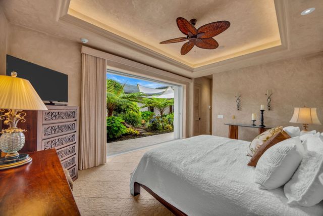 112 Pulelehua St, Lahaina, HI 96761