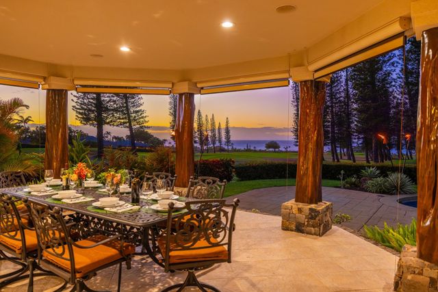 112 Pulelehua St, Lahaina, HI 96761