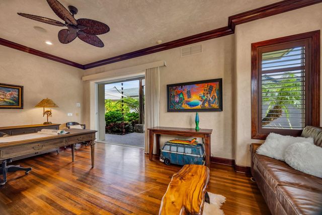 112 Pulelehua St, Lahaina, HI 96761