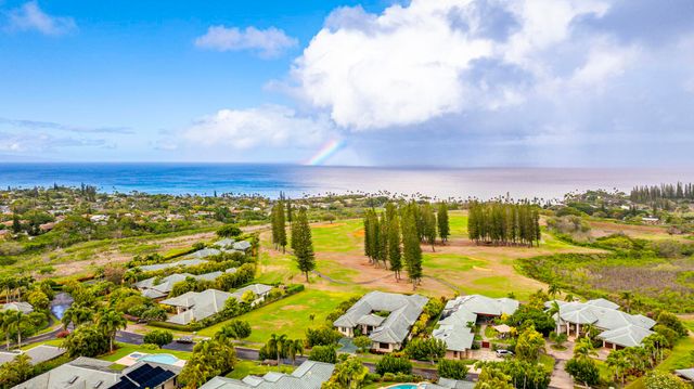 112 Pulelehua St, Lahaina, HI 96761