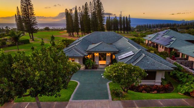 112 Pulelehua St, Lahaina, HI 96761