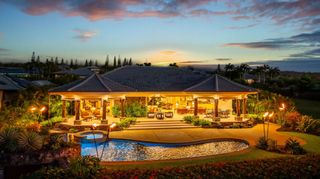 112 Pulelehua St, Lahaina, HI 96761