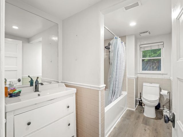 4012 N Wishon Avenue, Fresno, CA 93704