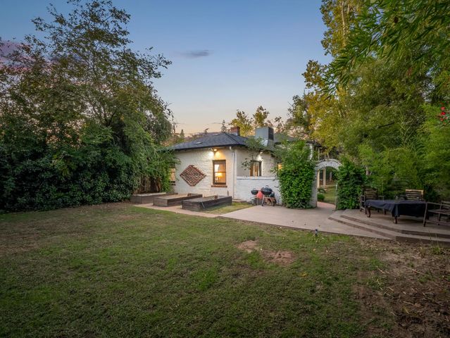 4012 N Wishon Avenue, Fresno, CA 93704