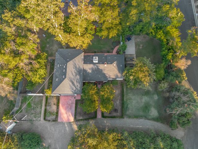 4012 N Wishon Avenue, Fresno, CA 93704