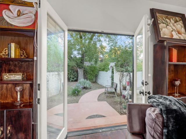 4012 N Wishon Avenue, Fresno, CA 93704