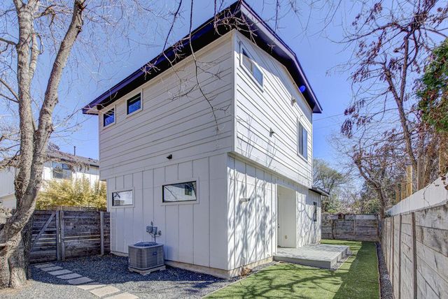 4903 Lyons RD 2, Austin, TX 78702